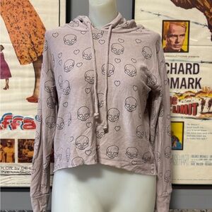 Chaser Pullover Sweater - Little Skull and Hearts Hoodie - Mauve Pink EUC